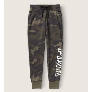 Victoria’s Secret PINK skinny joggers - CAMO